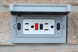 Outdoor outlet